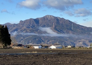 「こもち山をまもる雲」見城陽菜