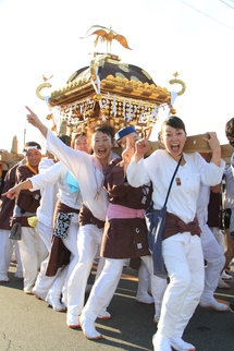 「ウーマンパワー（小高神社御輿）」林孝志