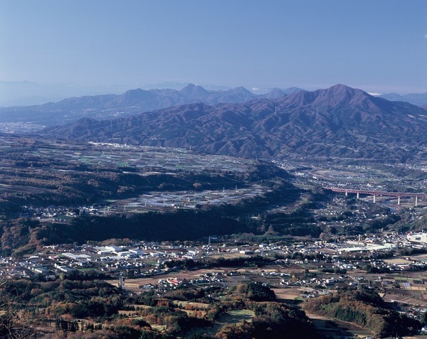 河岸段丘の昭和村